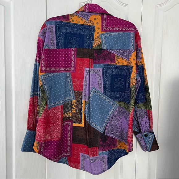 Isle by Melis Kozan Colorful Paisley Artsy Blouse Size Small. 3 button pullover - Picture 2 of 6